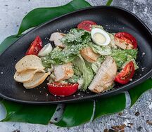 Цезарь с курицей