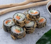 Горячий с лососем