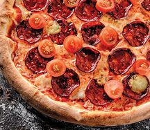 Пицца с остренькими пепперони