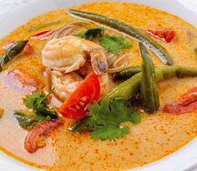 Суп Том ям с морепродуктами