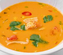 Том ям с двойной порцией морепродуктов