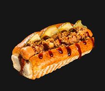 Хот-дог Бриошь с сосиской и соусом барбекю