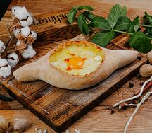 Хачапури по-аджарски