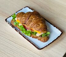 Круассан с курочкой