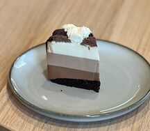 Три шоколада