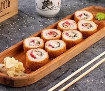 Теплый с крабом и угрем