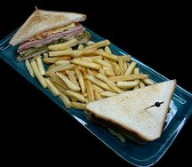 Сэндвич с ветчиной