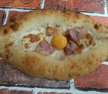 Хачапури с беконом