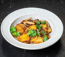 Картофель, жаренный с грибами 