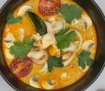 Том-Ям с курицей 