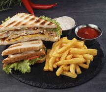 Клаб-сэндвич с курицей