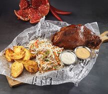 Рулька, томленная в пиве