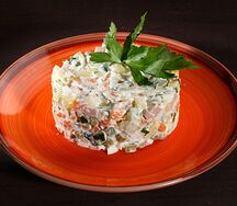 Салат Столичный с индейкой