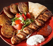 Порция люля-кебаба из индейки