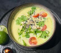 Том кха кай с курицей