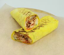 Шаурма в сырном лаваше маленькая