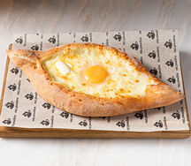 Хачапури по-аджарски