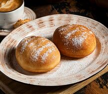 Пончики с заварным кремом