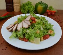 Цезарь с курицей