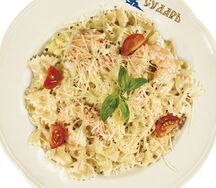 Фарфалле с королевскими креветками