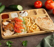 Порция гиро с курицей