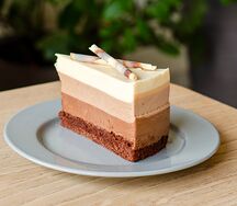 Три шоколада