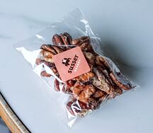 Пекан карамелизированный