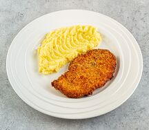 Шницель из курицы с пюре