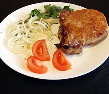 Шашлык из cвинoго антрекота