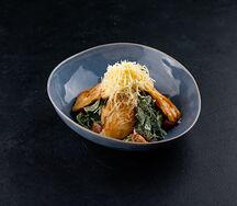 Цезарь с курочкой