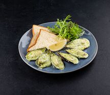 Мидии песто