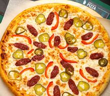 Пицца с охотничьими колбасками 33см