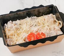 Паста с курицей и грибами