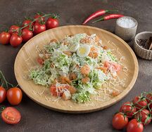 Салат Цезарь с креветкой