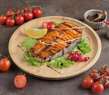 Стейк из семги на мангале