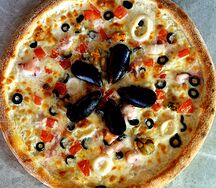 Пицца А море