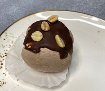 Макаронс Сникерс