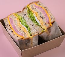 Сэндвич ветчина-сыр и омлет томаго