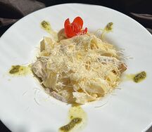 Феттуччине с курицей и грибами