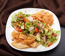 Салат Фатуш