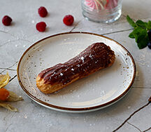 Эклер Шоколадный