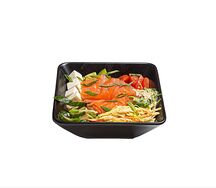 Поке с кубиками лосося