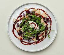 Свекольный с малиновым соусом