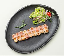 Ражничи из курицы в беконе