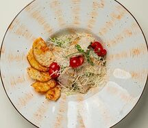 Цезарь с курицей