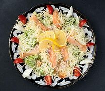 Цезарь с семгой