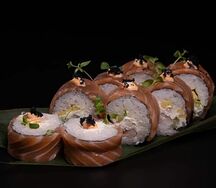 Фирменный ролл луна