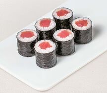 Ролл с тунцом