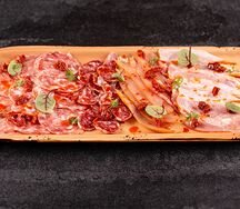 Ассорти мясное