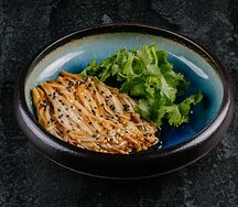 Грибы эноки в кисло-сладком соусе